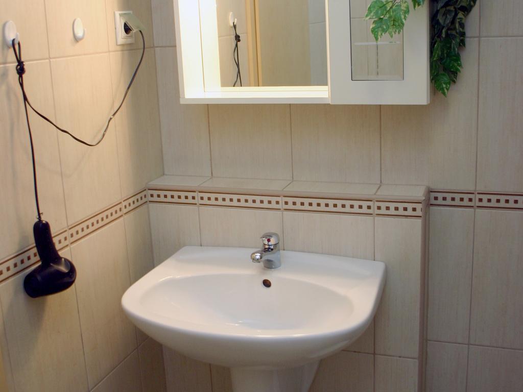 Arriva Apartment, Optional Indoor Parking Budapest Rum bild